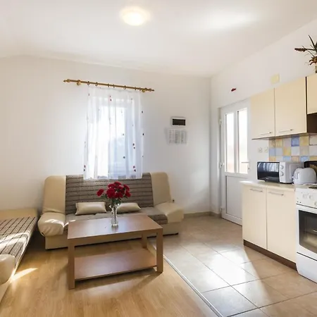 Lägenhet Fuer 4 Personen Ca 50 Qm In Pula-fondole, Istrien Istrische Riviera *